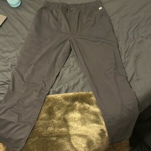 Cherokee scrub bottoms size L